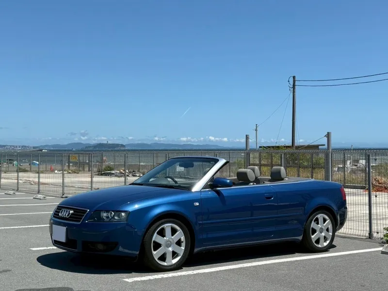 アウディ A4 カブリオレ